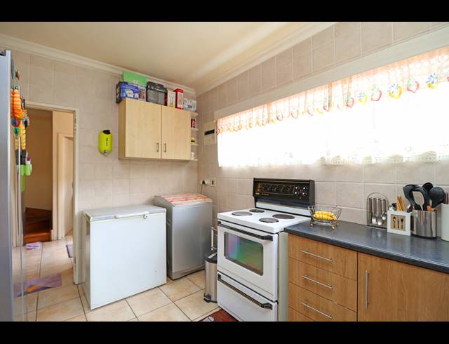 3 BEDROOM TOWNHOUSE FOR SALE IN BLACKHEATH